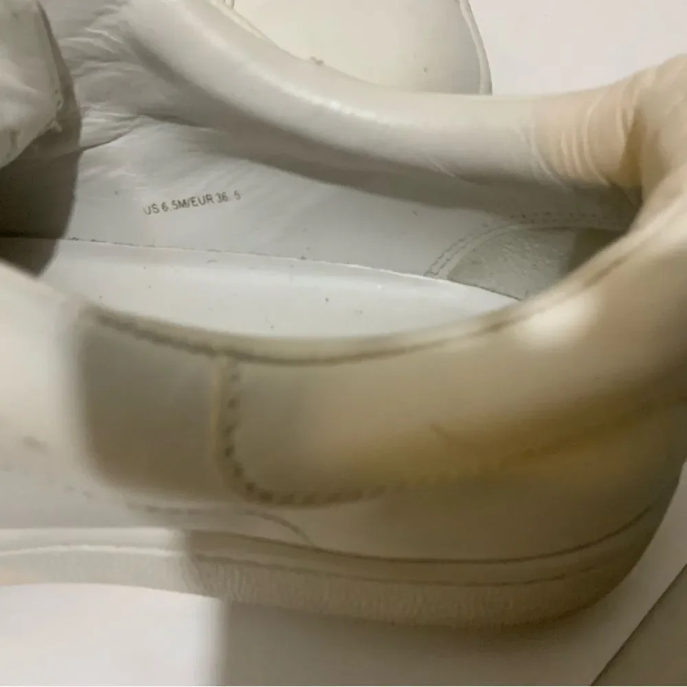 Vince Vista slip on size 6.5/ 36.5 sneaker